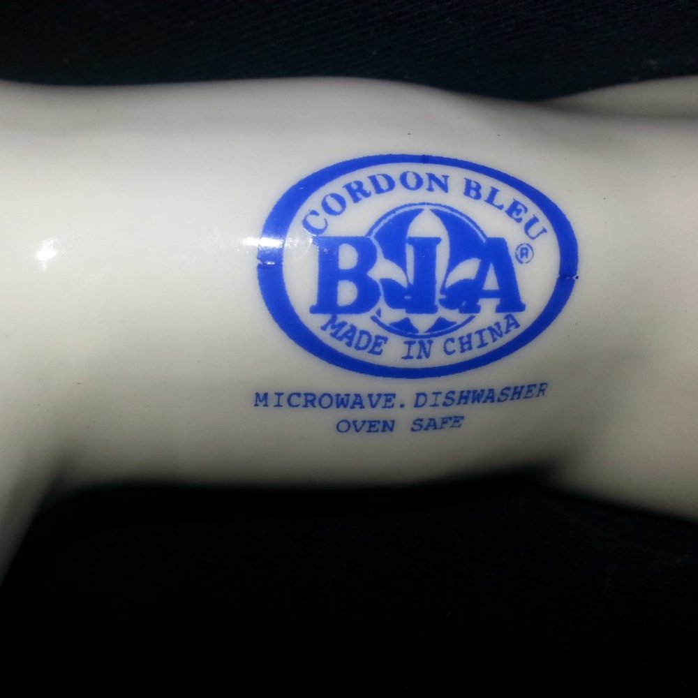 BIA Cordon Bleu Porcelain Cow Creamer Pitcher - Picture 5 of 5